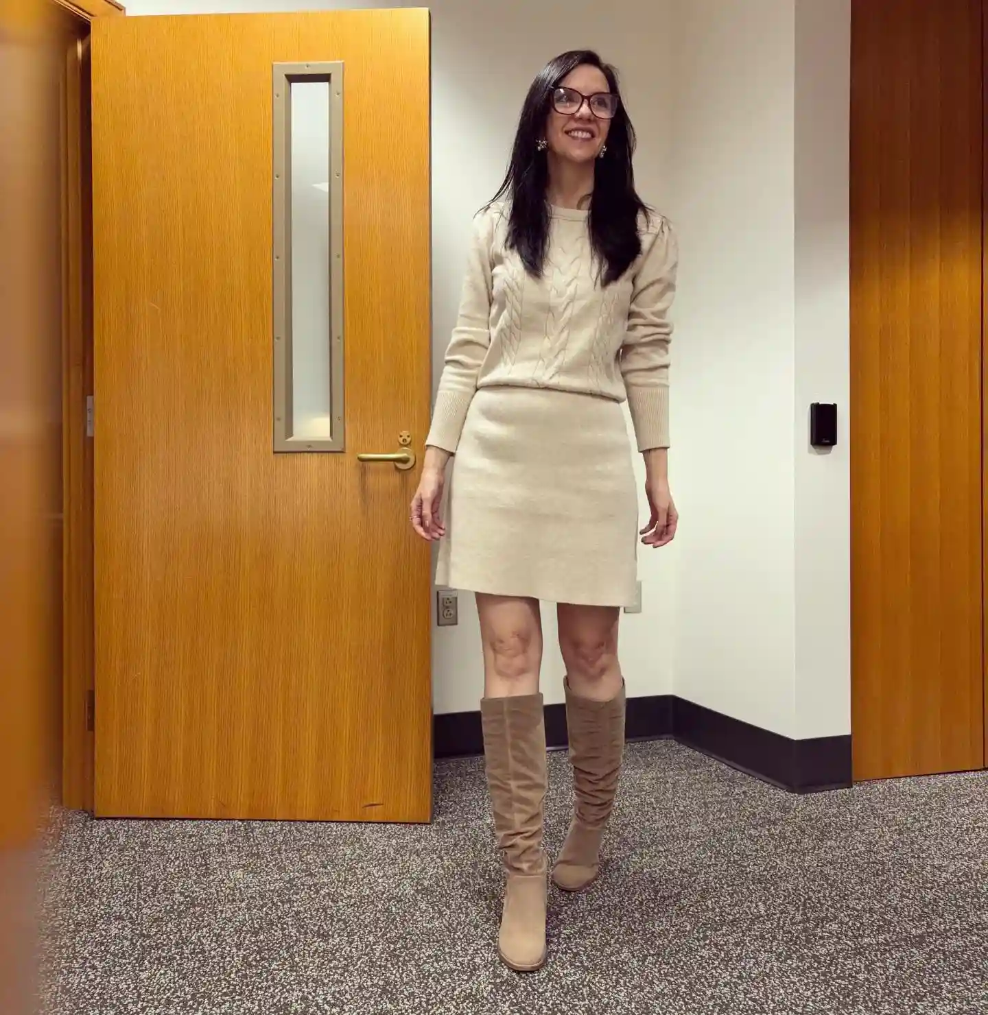 14 Knee-High Boot Outfits Over 40 10 9. A Monochrome Sweater Set Finished with Suede Boots