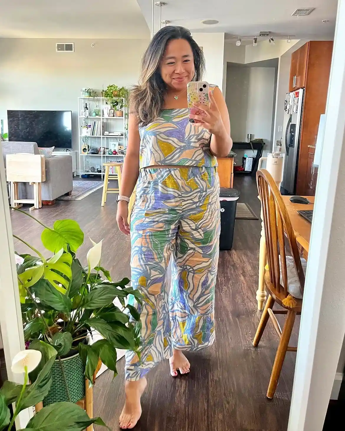 15 Linen Outfits for Women Over 40 That Feel Easy and Look Polished 16 15. Printed Linen Crop Top and Wide Pants Set