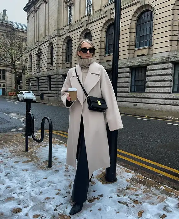 The Oatmeal Wrap Coat for Quiet, Tonal Dressing