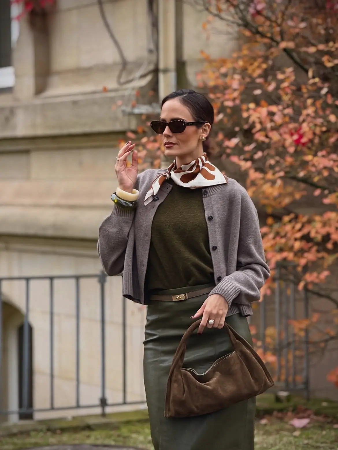 17 Fall Outfits Every Woman Over 40 Will Want to Copy 11 10. Cardigan and Leather Skirt with Silk Scarf