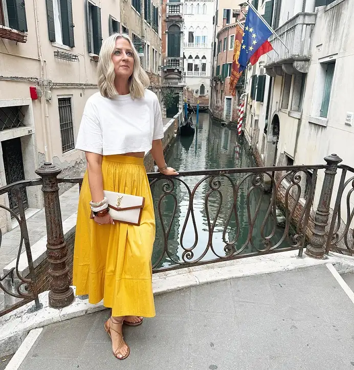 Mustard Midi Skirt With a Cropped White Tee