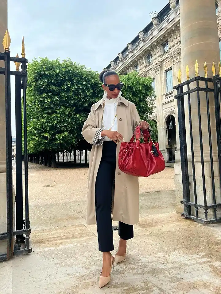 Rolled Sleeve Trench With a Ruffle Collar and a Red Bag