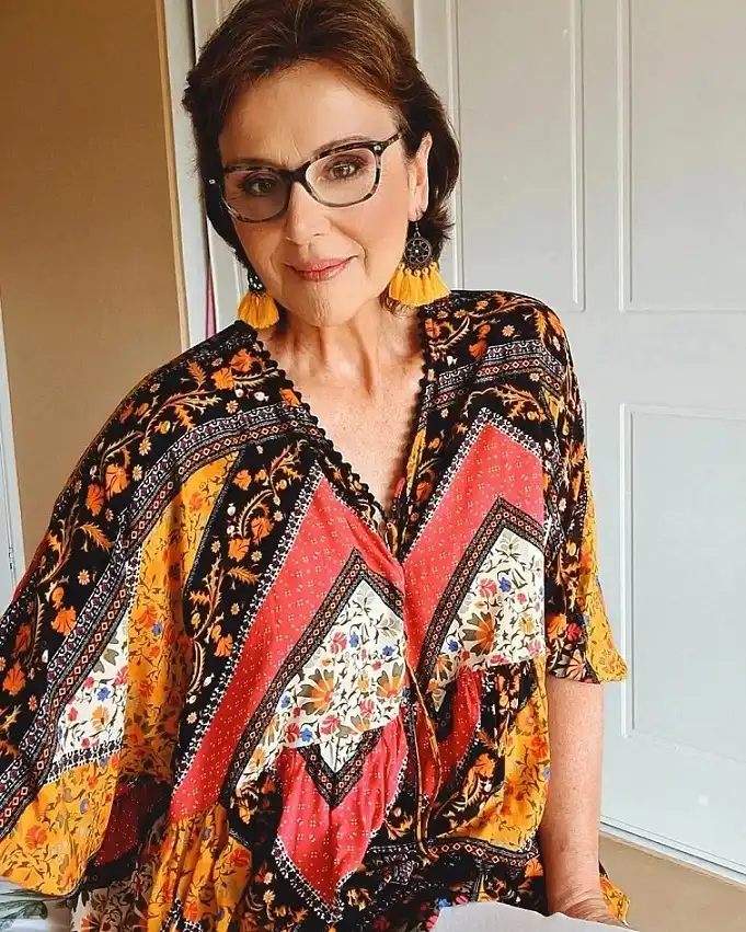 18 Boho Outfits for Women Over 40 (Not Costume-y) 17 Patchwork Print Kaftan with Tassel Earrings