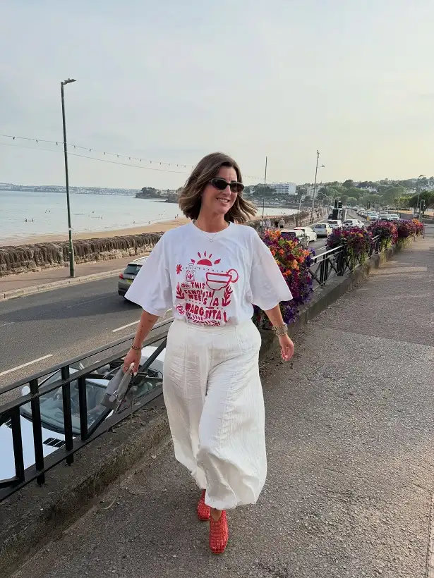 Oversized Graphic Tee With White Linen Pants
