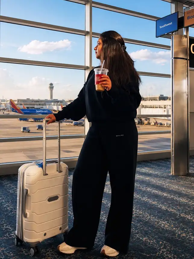 Oversized Black Sweatshirt with Wide Leg Sweatpants