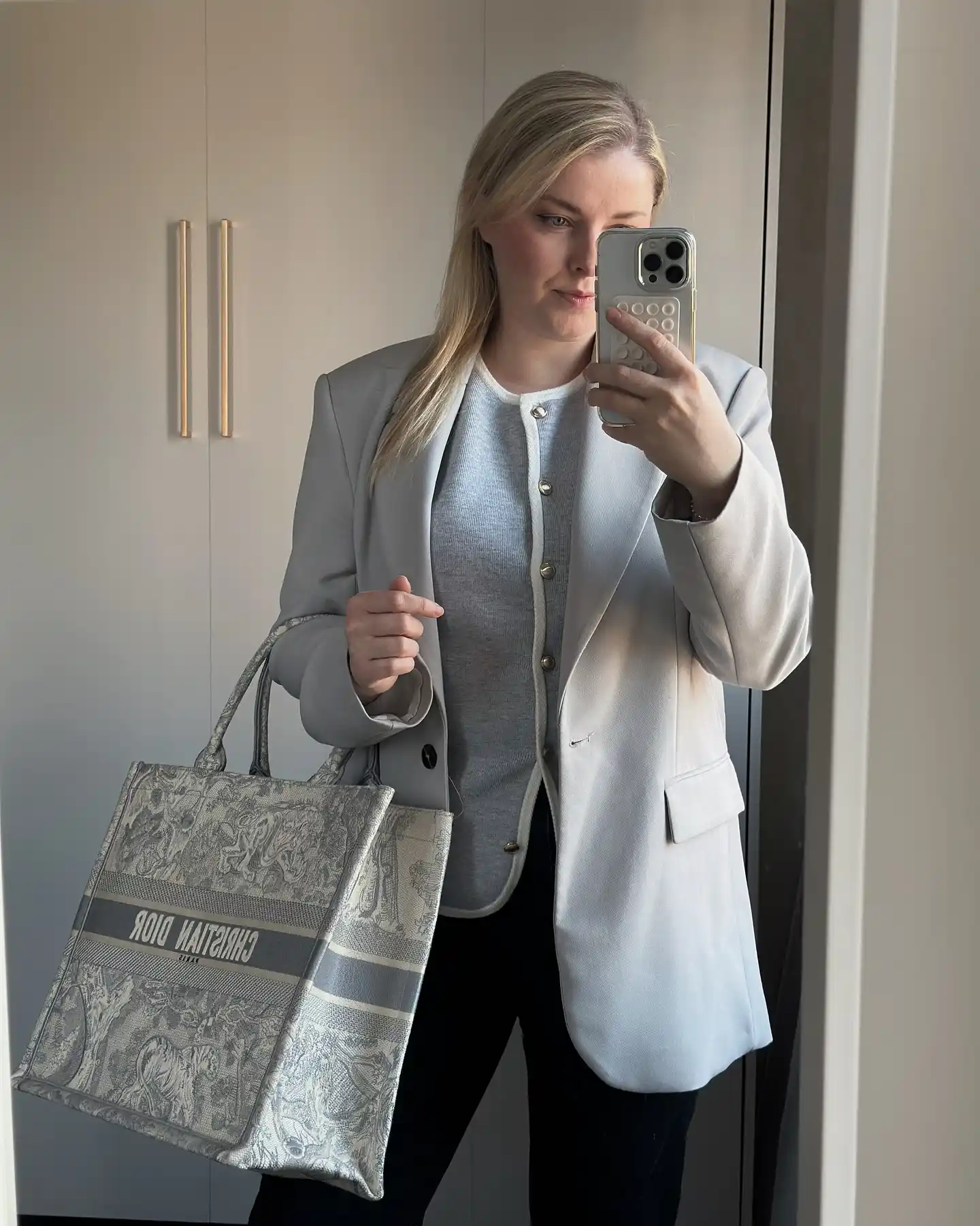 13 Working Mom Outfits Over 40 10 9. Light Gray Blazer and Button Cardigan